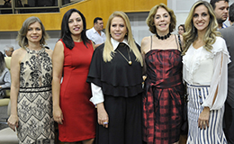 03-08-homenagens01