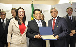 07-02-entregapremio01