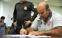 05-06-audcustodia01
