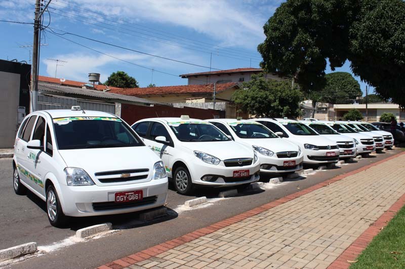 radio-taxi-bandeirantes-foto-divulgacao