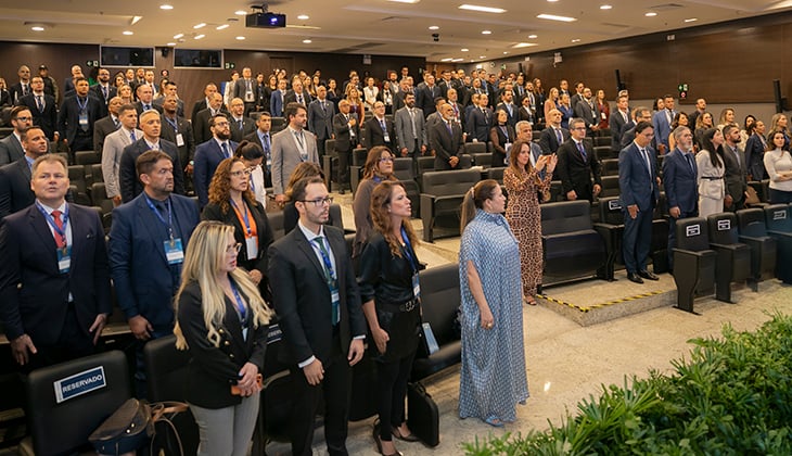 Tribunal de Justiça do Estado de Goiás - Presidente Leandro Crispim ...