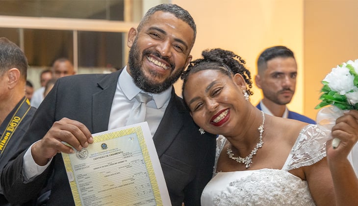 TJGO e Prefeitura de Anápolis oficializam união civil de 90 casais 