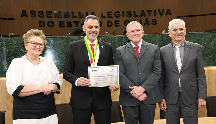 Corregedor-geral é homenageado com a Comenda Pedro Ludovico Teixeira nesta quinta-feira (13), na Alego