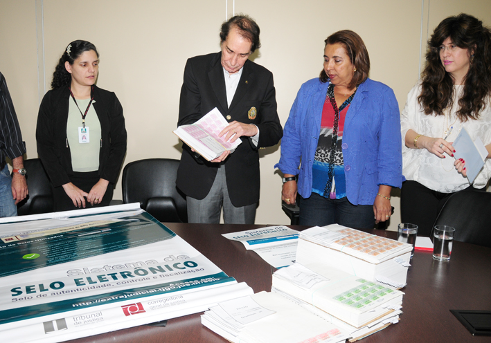 Antônio do Prado devolveu mais de 66 mil selos físicos
